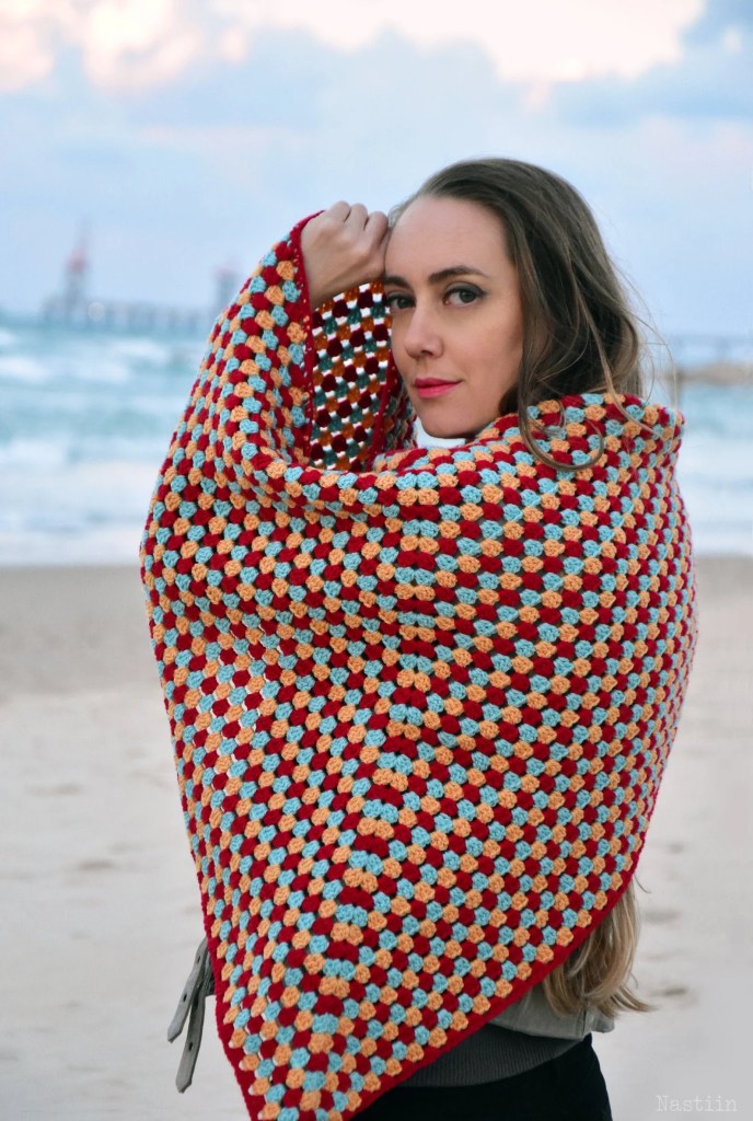 Stillpoint crochet bandana scarf by Kyla Zoran